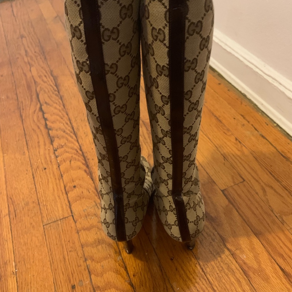 Gucci boots - Picture 2 of 3